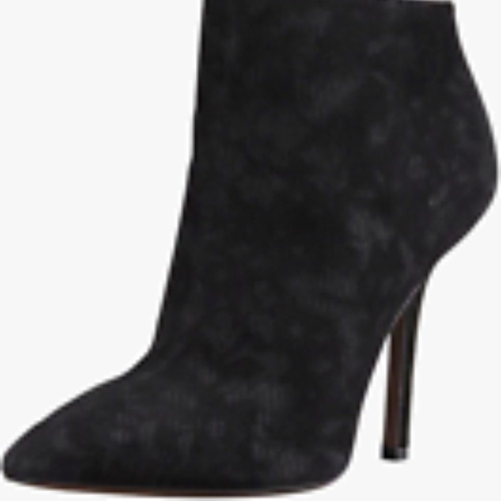 NEW VERA WANG BIANCA Black Pointed-Toe Texture Suede Bootie 7.5 38 Ankle Boots